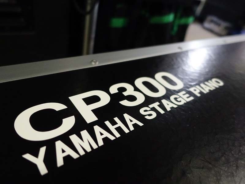 YAMAHA CP300の画像